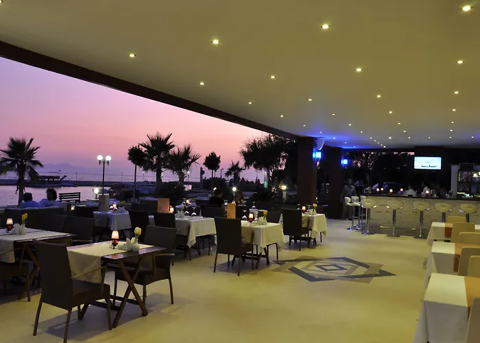 Отель Turiya Тургутрейс