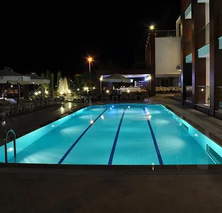 توريا اسطنبول 5* تورغوتْريس