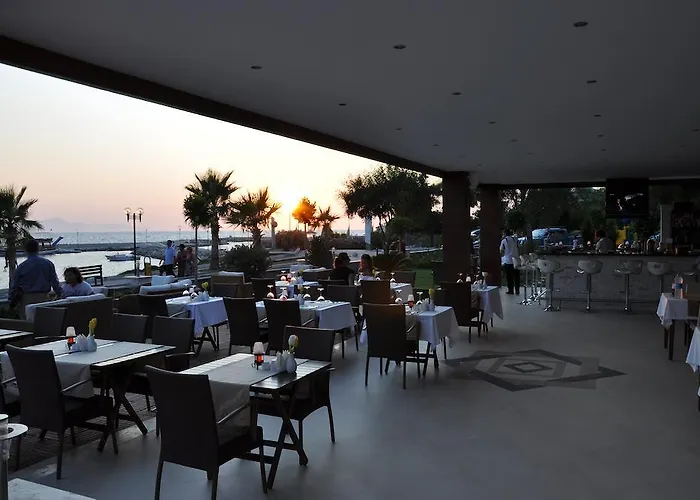 Отель Turiya Тургутрейс